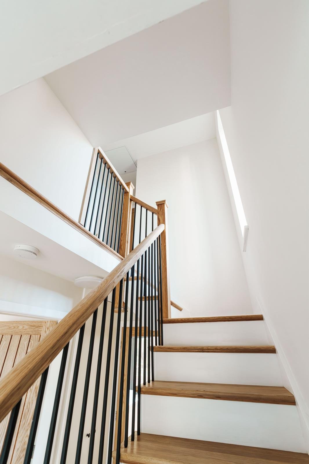Landing & stairwell lighting